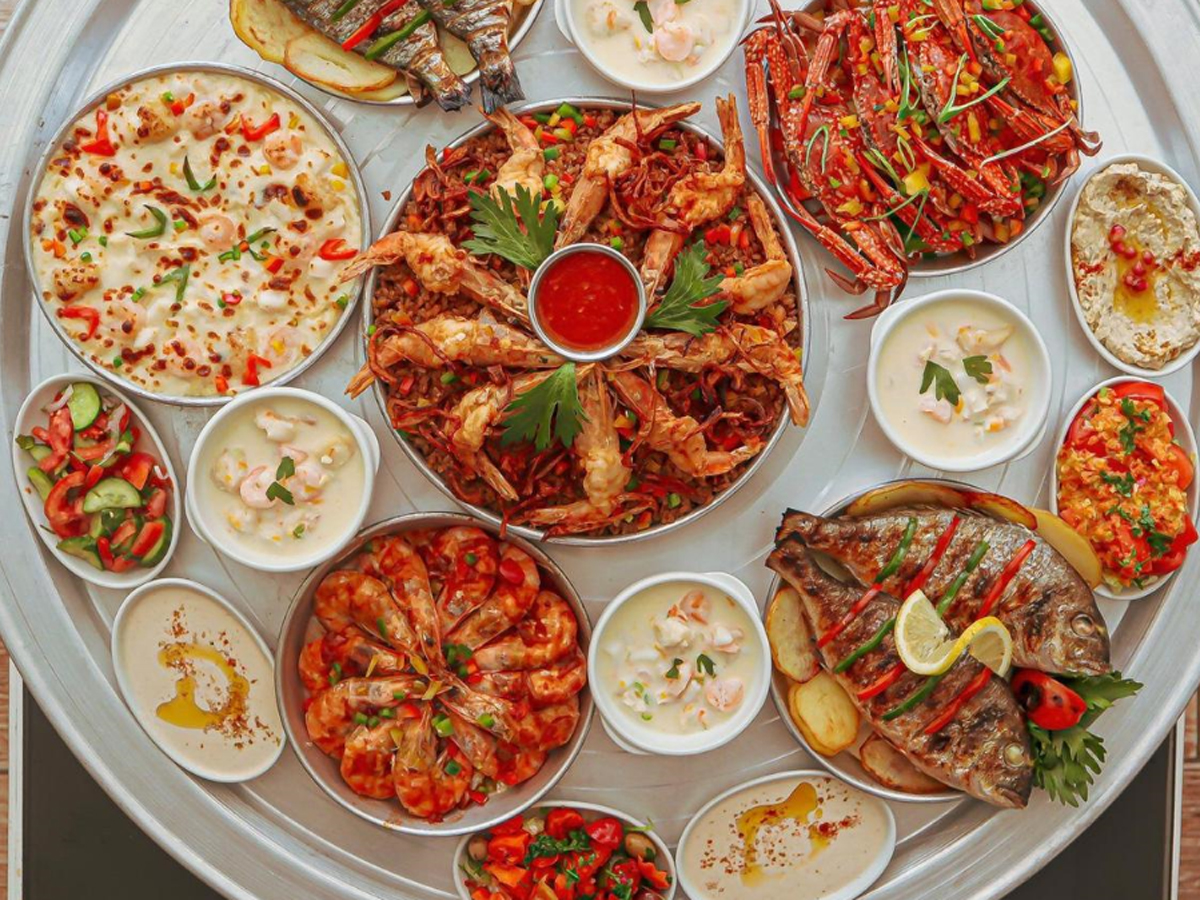 Beachfront dining by the sea